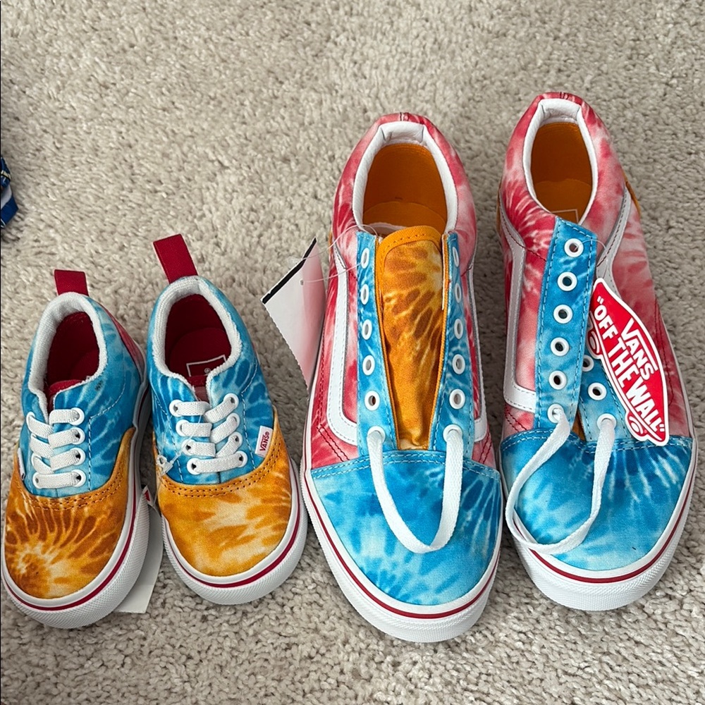 Vans Tie-Dye Sneakers Set mom and me fits women’s size 7 and toddler 6c